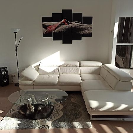 Appartement Loft cosi à proximité du centre géographique Belge à Gembloux Extérieur photo