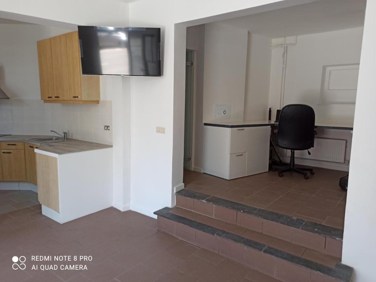 Appartement Loft cosi à proximité du centre géographique Belge à Gembloux Extérieur photo